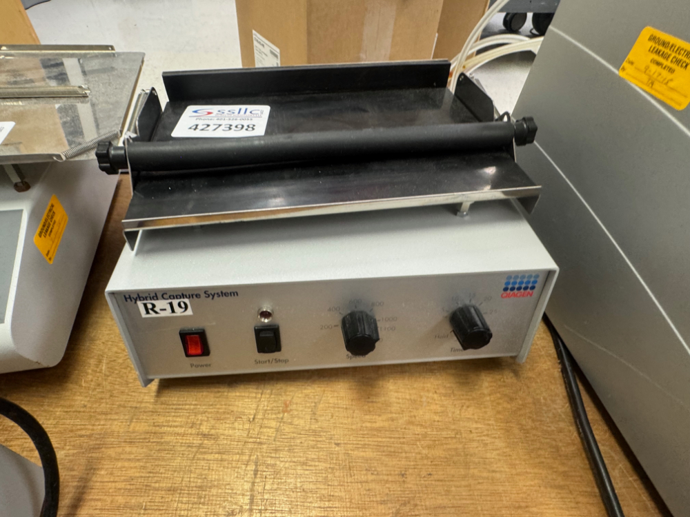 Image of Qiagen Hybrid Capture System Rotary Shaker